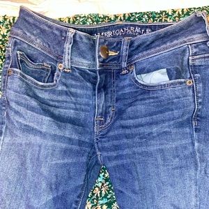 American Eagle size 0 short kick boot blue jeans